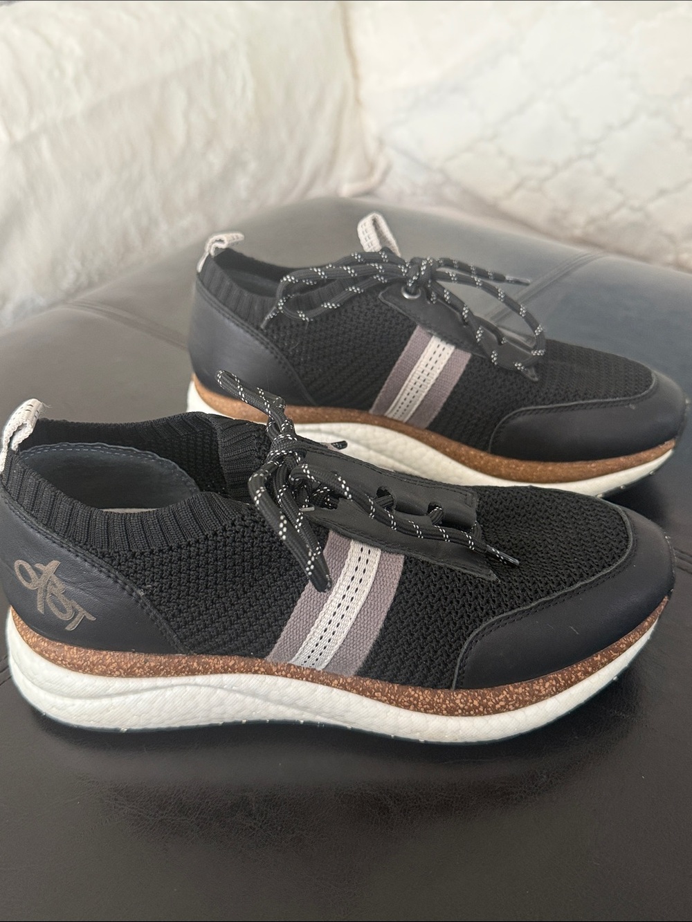 OTBT SPEED in Black Knit Sneakers